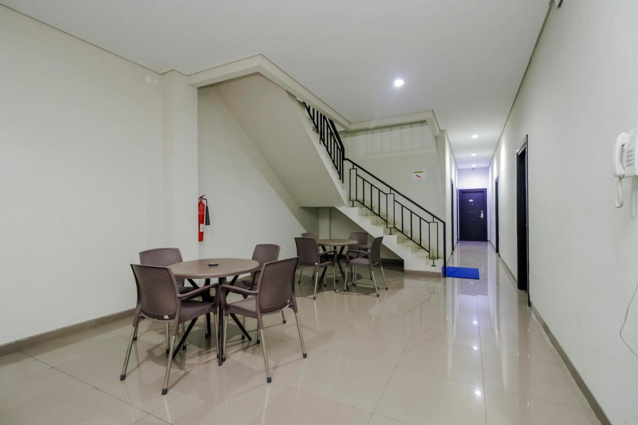 Reddoorz Near Samarinda Central Plaza Eksteriør billede